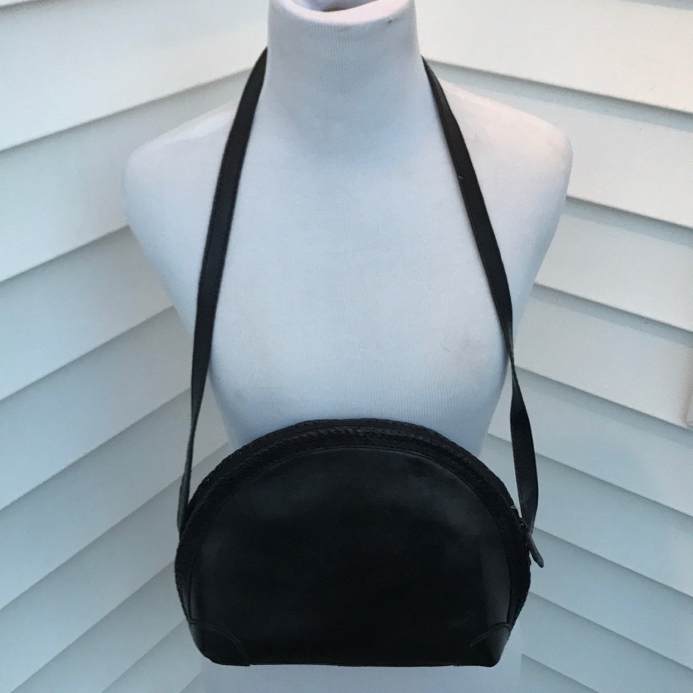 Amazing hand made leather shoulder bag